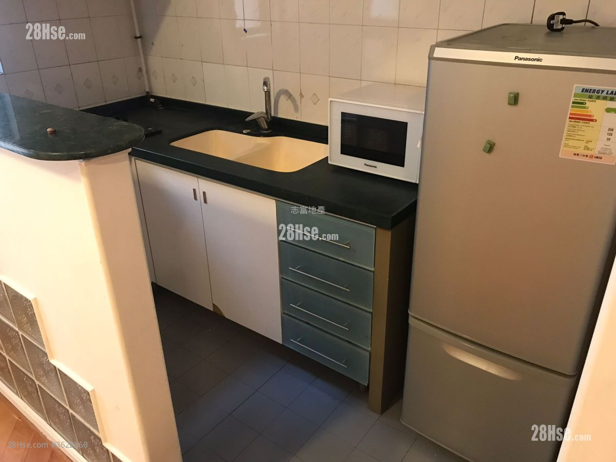 太平阁 售盘 1 房 , 1 浴室 299 平方尺 ( 27.8 平方米 ) 太平阁 售盘 1 房 , 1 浴室 299 平方尺 ( 27.8 平方米 )