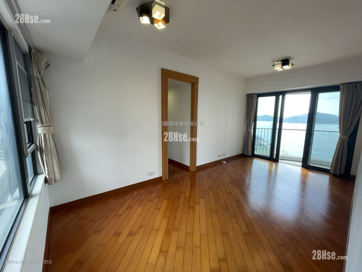 living room: Residence Bel-Air Sell 2 Bedrooms , 1 Bathroom 745 ft² ( 69.2 m² ) living room: Residence Bel-Air Sell 2 Bedrooms , 1 Bathroom 745 ft² ( 69.2 m² )