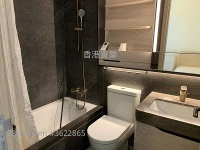 柏蔚山 租盘 4 房 , 3 浴室 803 平方尺 ( 74.6 平方米 ) 柏蔚山 租盘 4 房 , 3 浴室 803 平方尺 ( 74.6 平方米 )