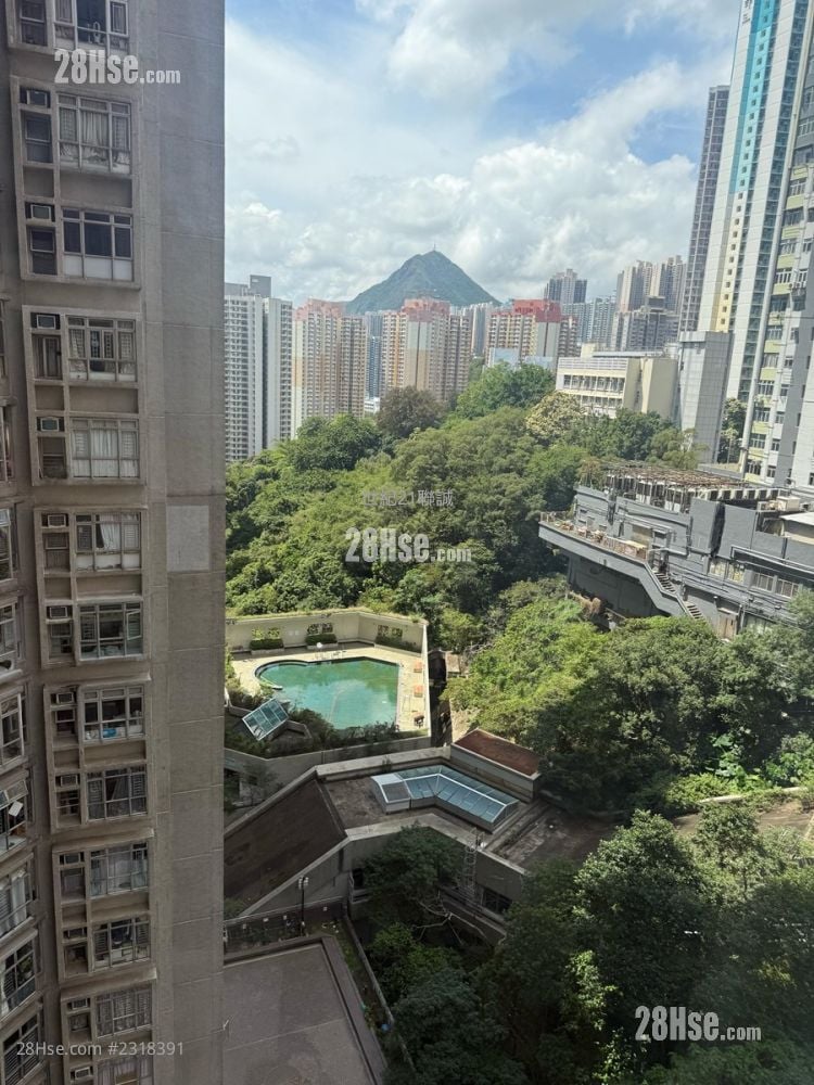 Sceneway Garden Sell 2 Bedrooms , 1 Bathroom 537 ft² ( 49.9 m² )