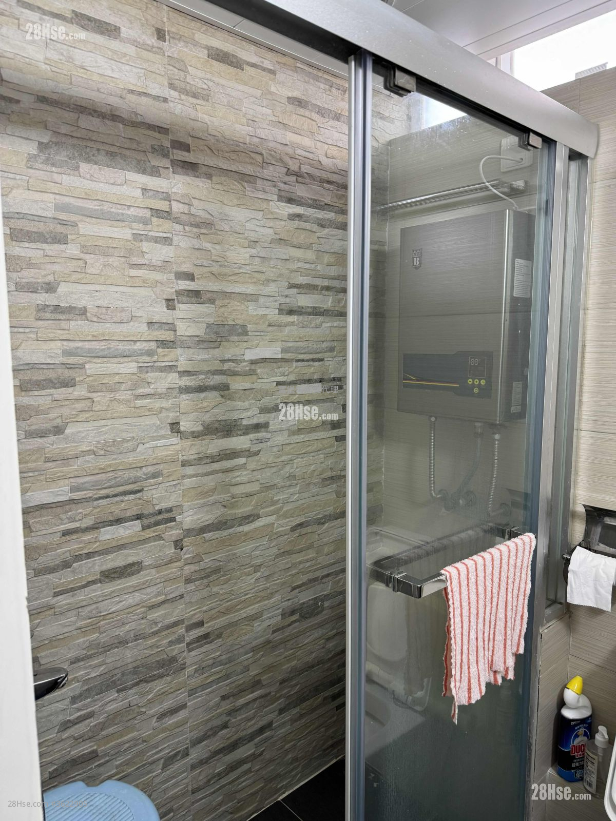 广林苑 售盘 3 房 , 1 浴室 595 平方尺 ( 55.3 平方米 ) 广林苑 售盘 3 房 , 1 浴室 595 平方尺 ( 55.3 平方米 )