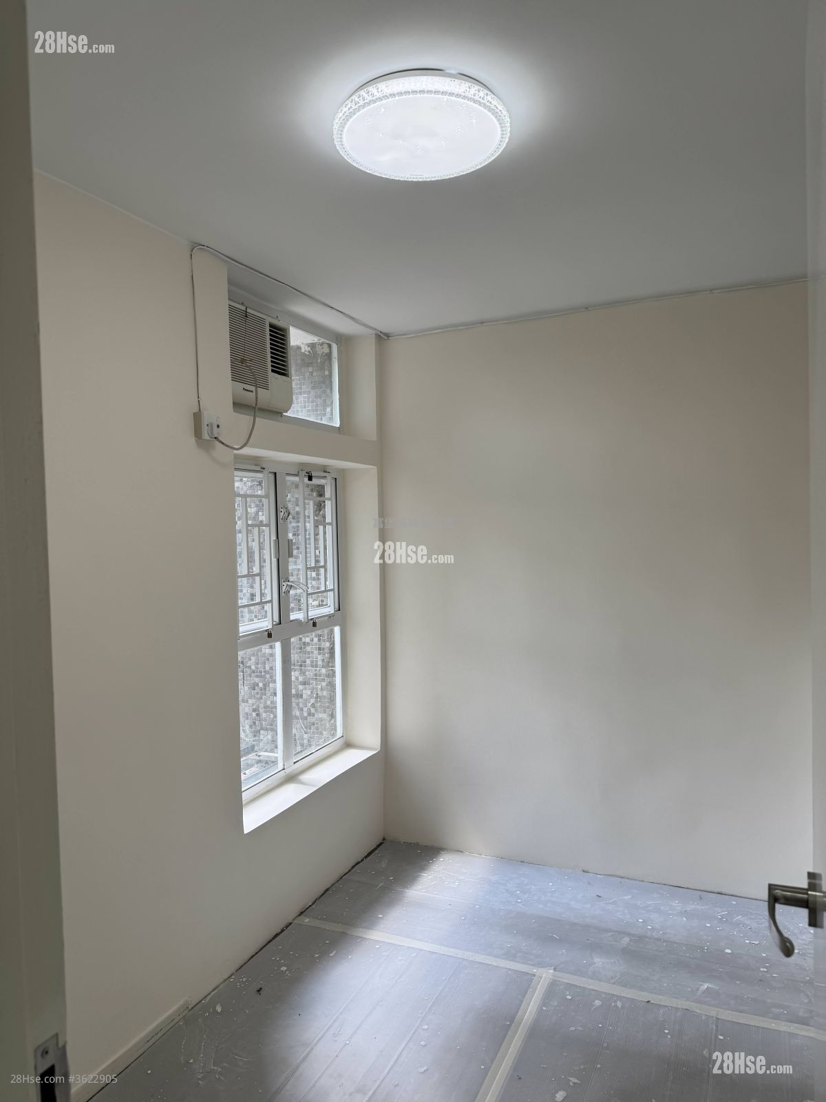 广林苑 售盘 3 房 , 1 浴室 595 平方尺 ( 55.3 平方米 ) 广林苑 售盘 3 房 , 1 浴室 595 平方尺 ( 55.3 平方米 )