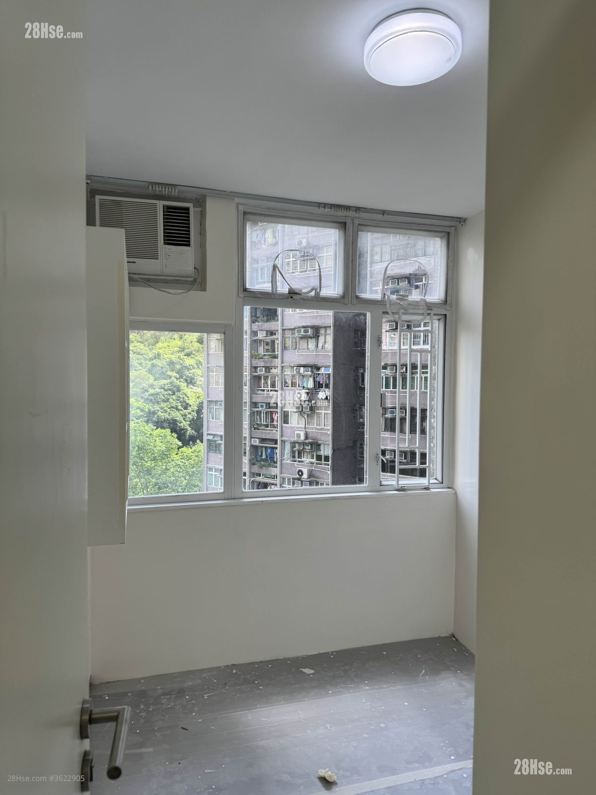 广林苑 售盘 3 房 , 1 浴室 595 平方尺 ( 55.3 平方米 ) 广林苑 售盘 3 房 , 1 浴室 595 平方尺 ( 55.3 平方米 )