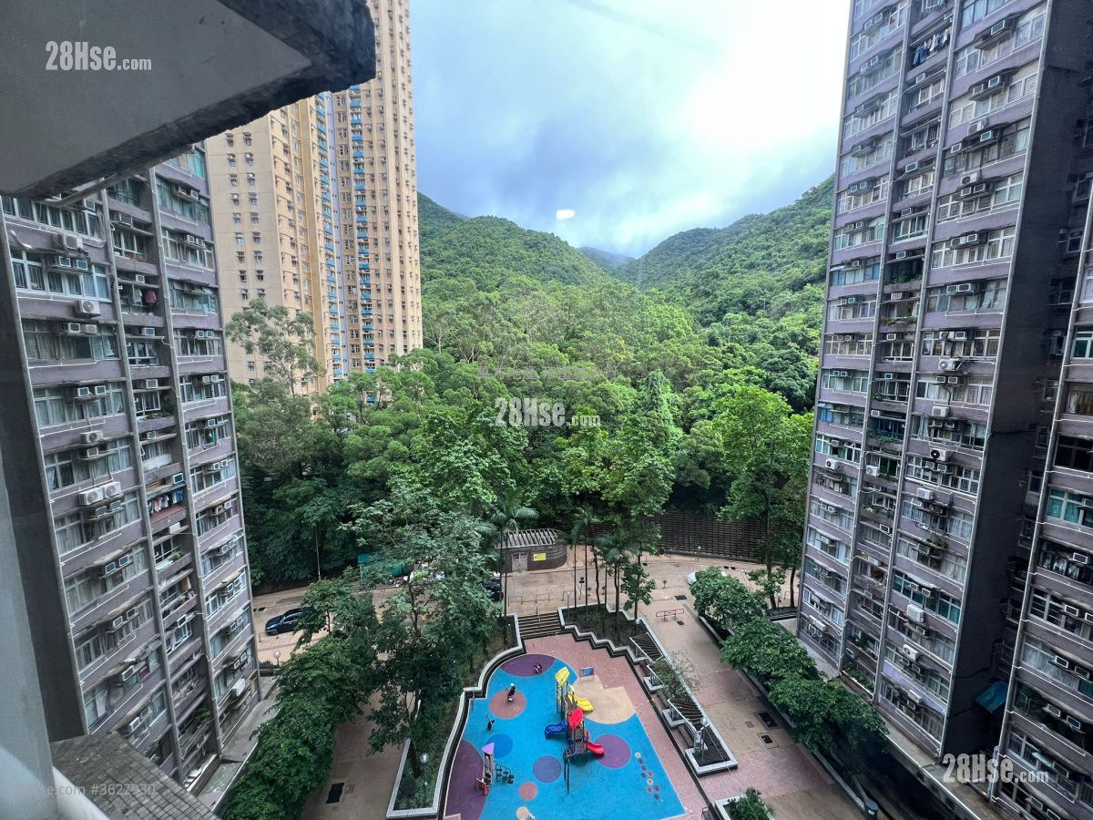 广林苑 售盘 3 房 , 1 浴室 595 平方尺 ( 55.3 平方米 ) 广林苑 售盘 3 房 , 1 浴室 595 平方尺 ( 55.3 平方米 )