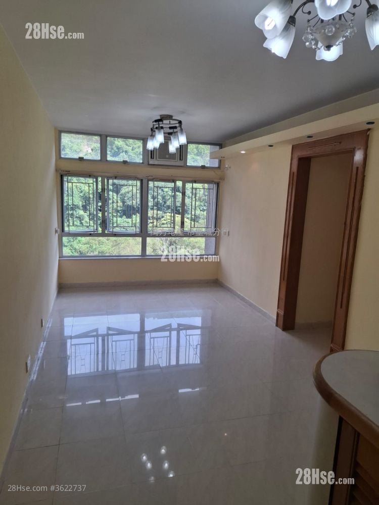 广林苑 售盘 3 房 , 1 浴室 595 平方尺 ( 55.3 平方米 ) 广林苑 售盘 3 房 , 1 浴室 595 平方尺 ( 55.3 平方米 )