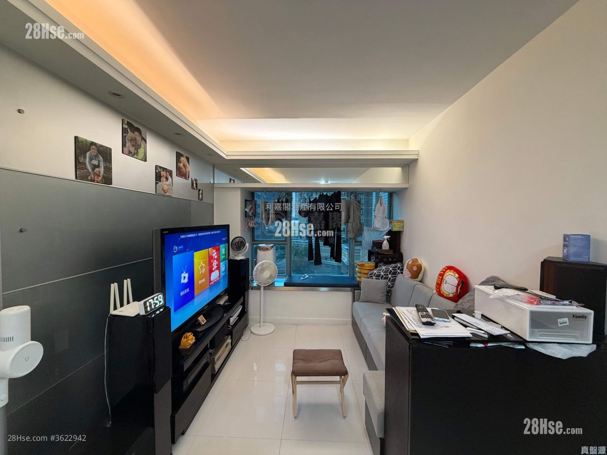 维景湾畔 售盘 2 房 516 平方尺 ( 47.9 平方米 ) 维景湾畔 售盘 2 房 516 平方尺 ( 47.9 平方米 )