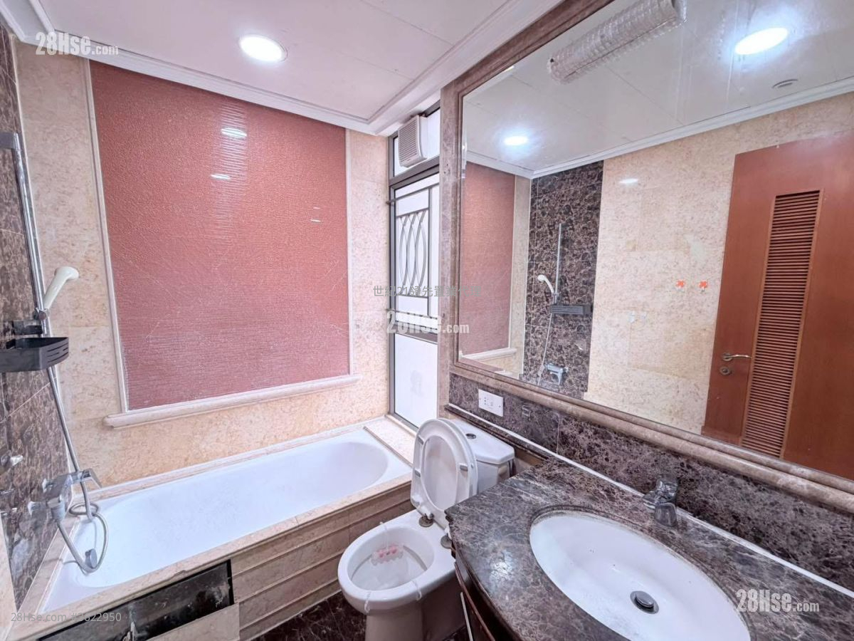 君颐峰 售盘 3 房 , 2 浴室 842 平方尺 ( 78.2 平方米 ) 君颐峰 售盘 3 房 , 2 浴室 842 平方尺 ( 78.2 平方米 )