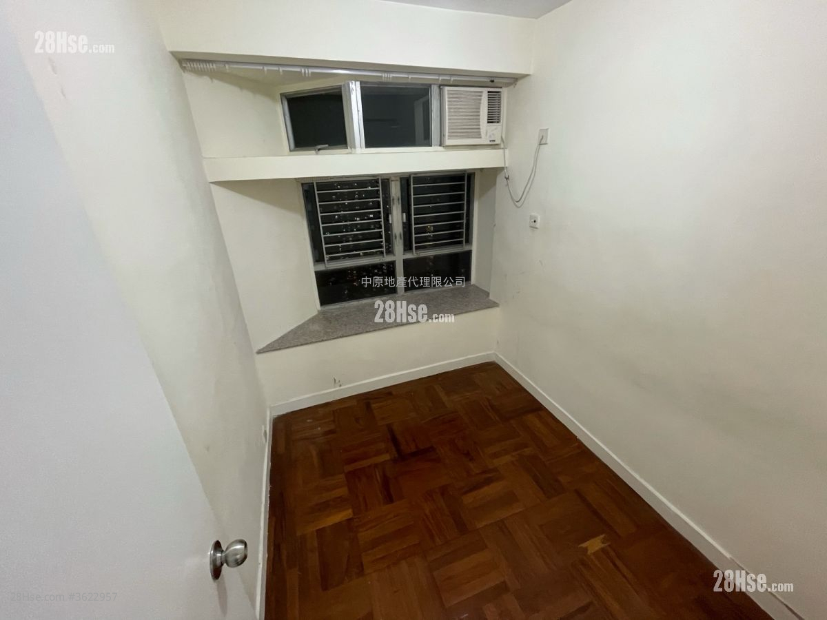 嘉湖山庄 租盘 2 房 448 平方尺 ( 41.6 平方米 ) 嘉湖山庄 租盘 2 房 448 平方尺 ( 41.6 平方米 )