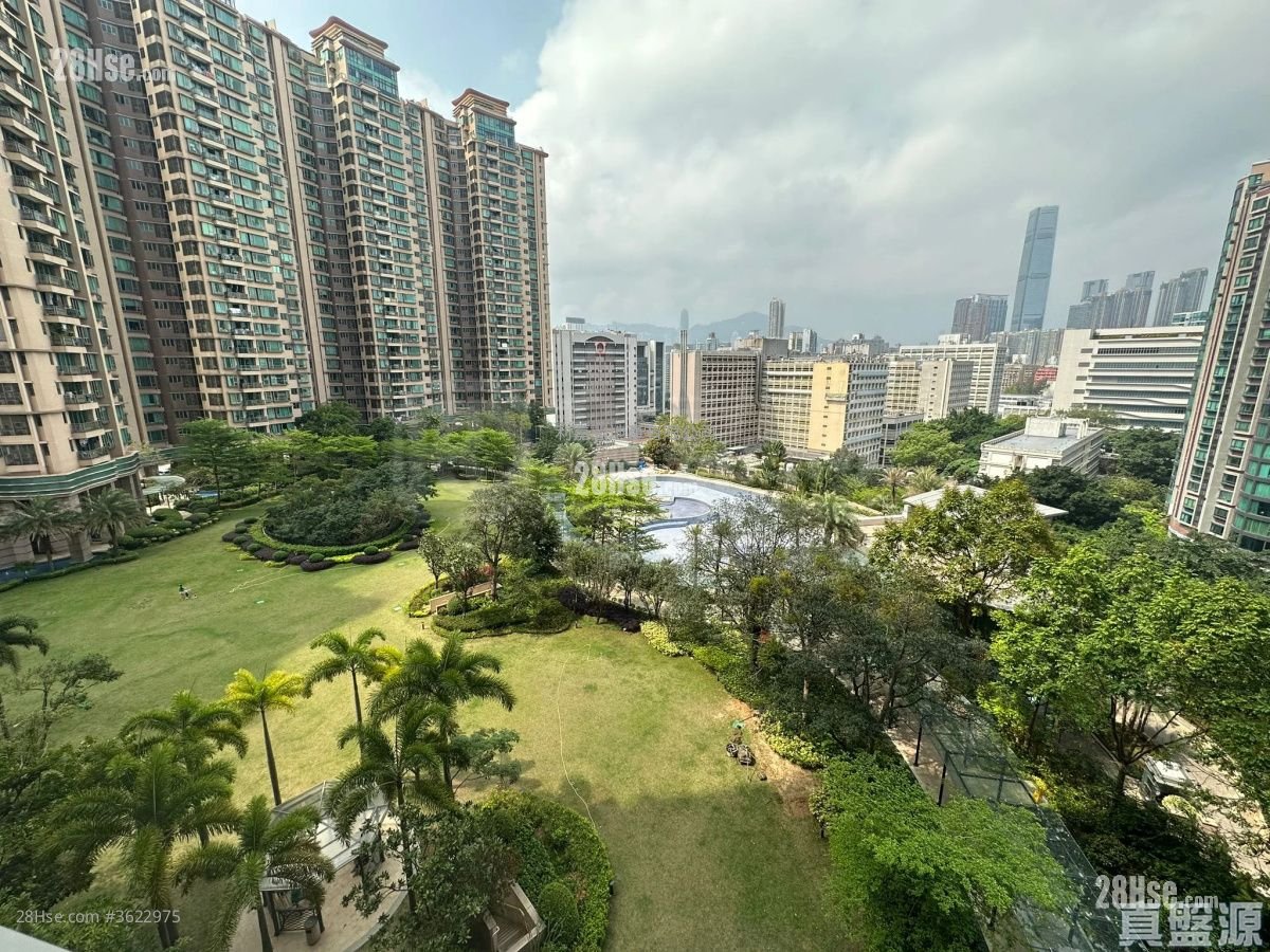 君颐峰 售盘 3 房 , 2 浴室 829 平方尺 ( 77.0 平方米 ) 君颐峰 售盘 3 房 , 2 浴室 829 平方尺 ( 77.0 平方米 )