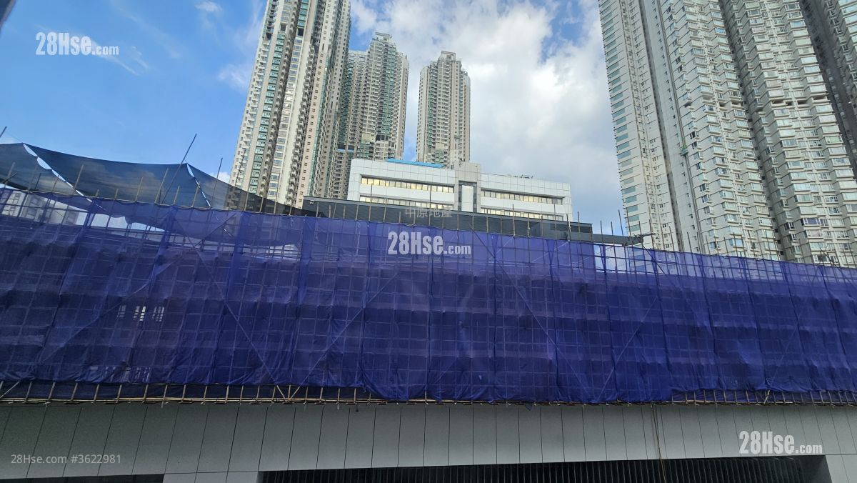 鲤景湾 售盘 3 房 , 2 浴室 540 平方尺 ( 50.2 平方米 ) 鲤景湾 售盘 3 房 , 2 浴室 540 平方尺 ( 50.2 平方米 )