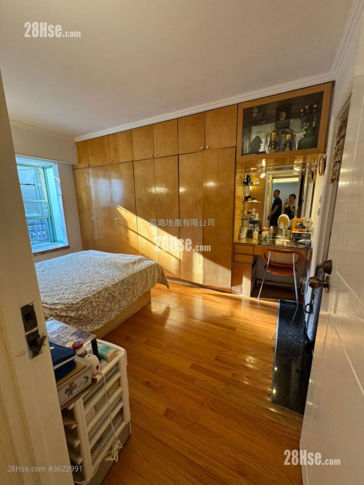 帝欣苑 售盘 3 房 , 2 浴室 997 平方尺 ( 92.6 平方米 ) 帝欣苑 售盘 3 房 , 2 浴室 997 平方尺 ( 92.6 平方米 )