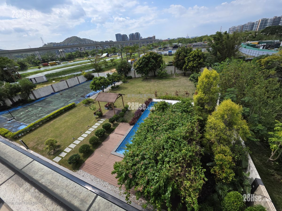 村屋 售盘 5+ 房 , 5+ 浴室 4,200 平方尺 ( 390.2 平方米 ) 村屋 售盘 5+ 房 , 5+ 浴室 4,200 平方尺 ( 390.2 平方米 )