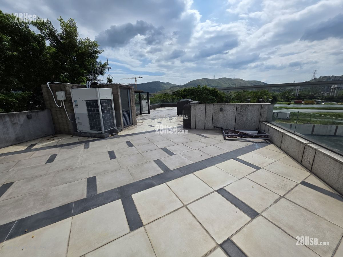 村屋 售盘 5+ 房 , 5+ 浴室 4,200 平方尺 ( 390.2 平方米 ) 村屋 售盘 5+ 房 , 5+ 浴室 4,200 平方尺 ( 390.2 平方米 )