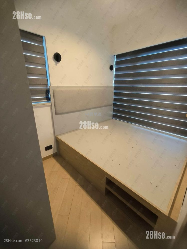 峻峦 售盘 2 房 , 1 浴室 484 平方尺 ( 45.0 平方米 ) 峻峦 售盘 2 房 , 1 浴室 484 平方尺 ( 45.0 平方米 )