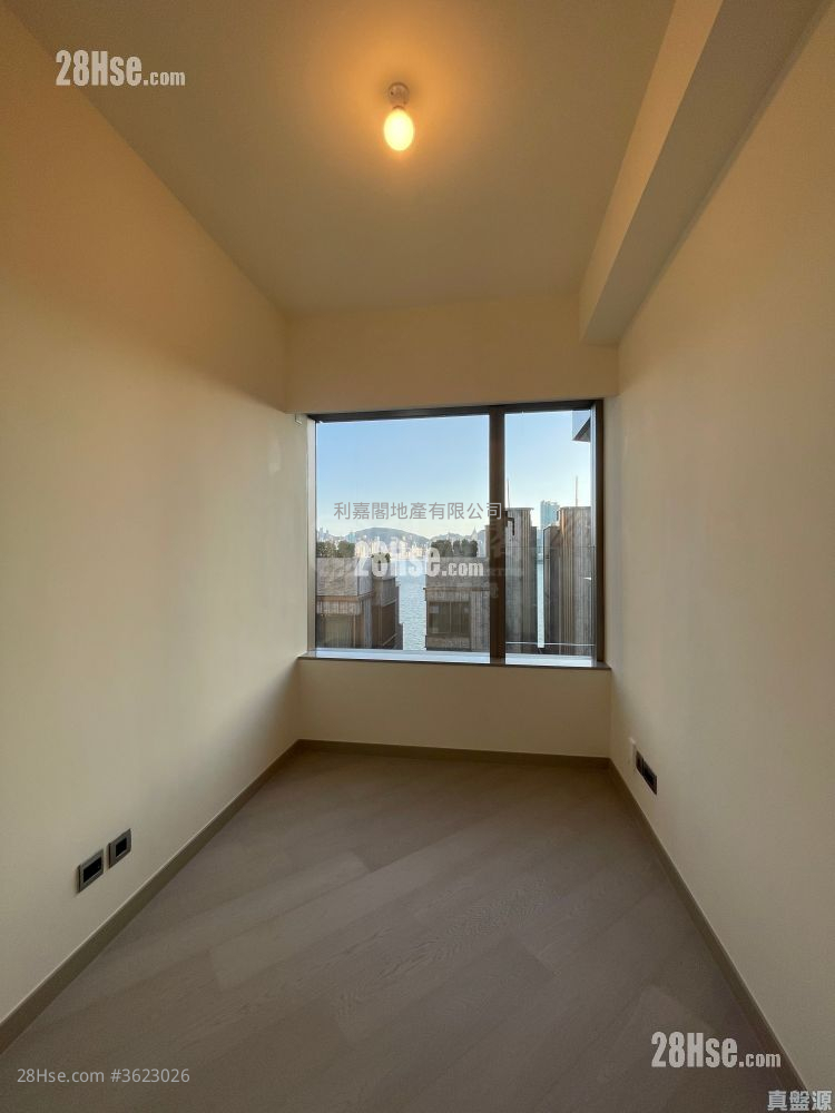 澐璟 租盘 948 平方尺 ( 88.1 平方米 ) 澐璟 租盘 948 平方尺 ( 88.1 平方米 )