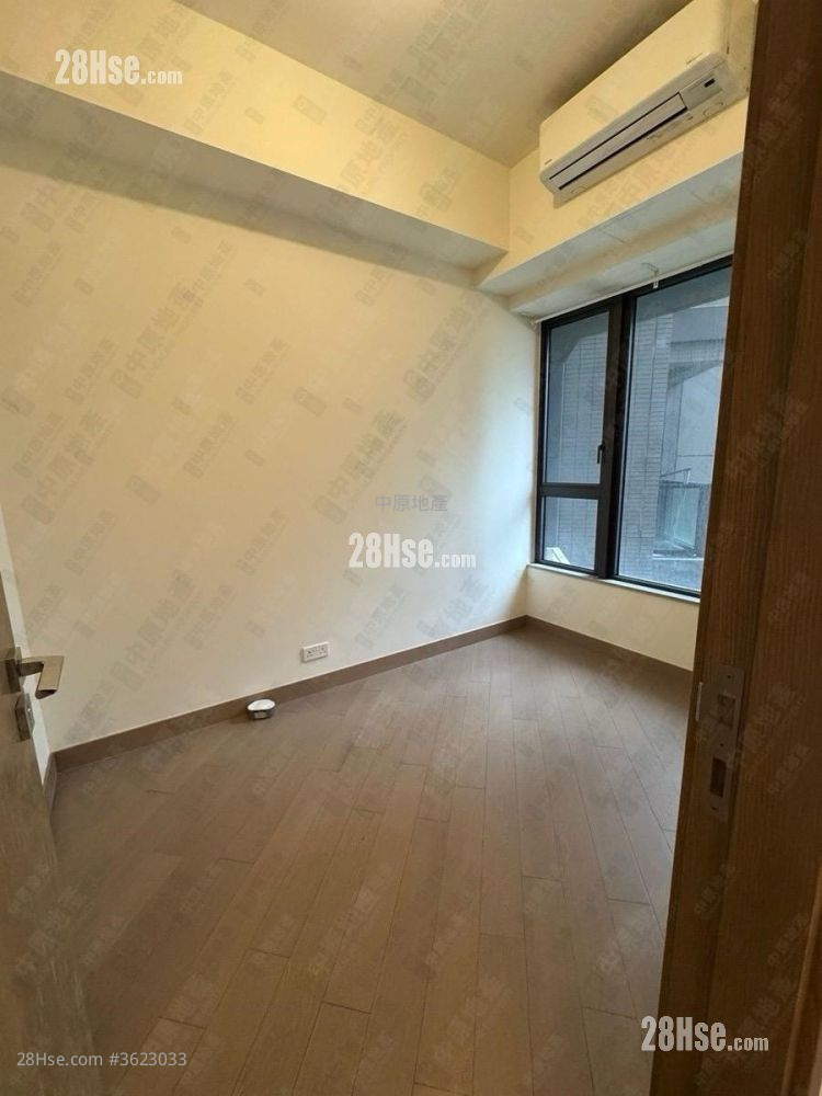 晋海II 售盘 1 房 342 平方尺 ( 31.8 平方米 ) 晋海II 售盘 1 房 342 平方尺 ( 31.8 平方米 )