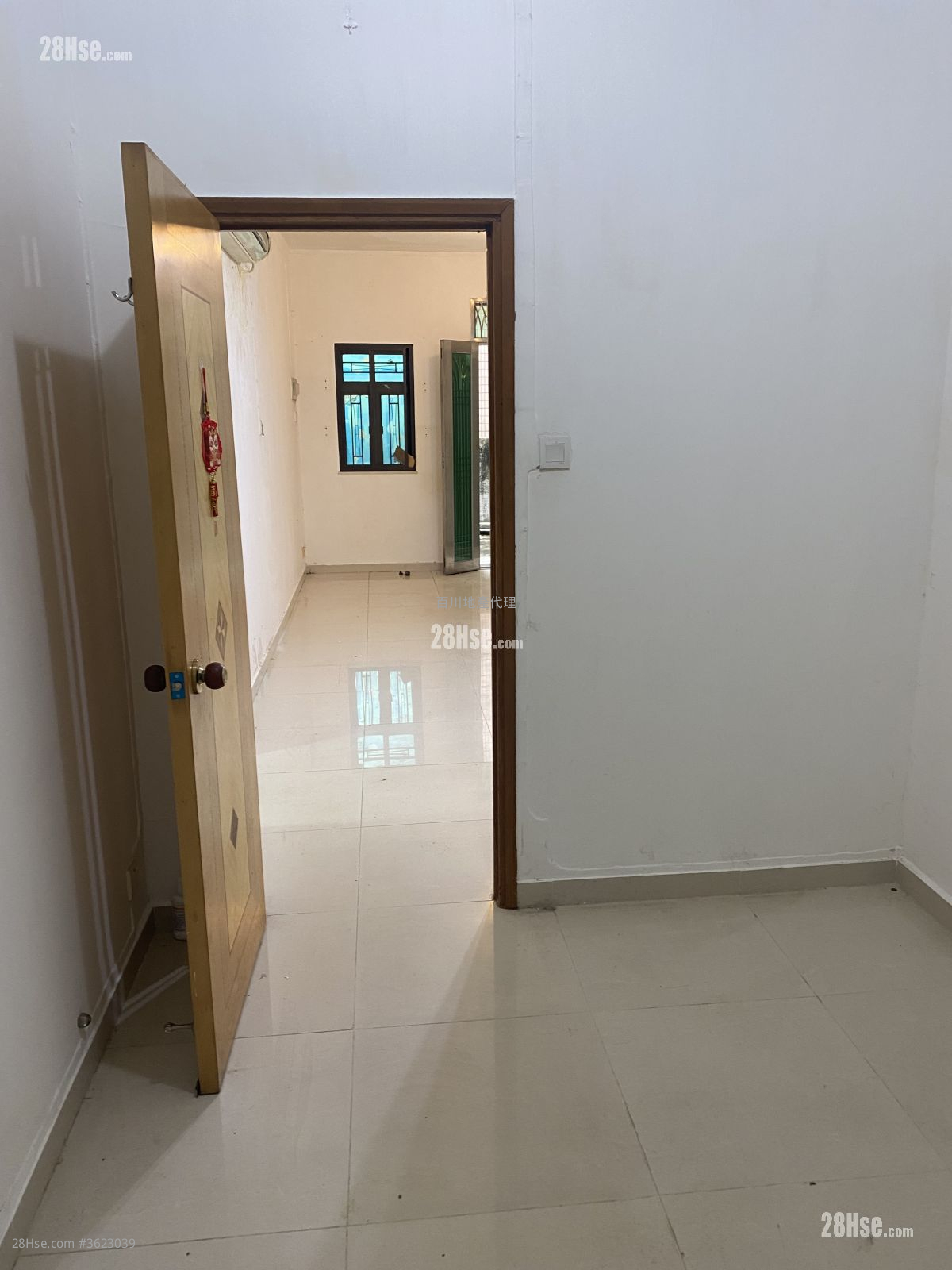 水蕉新村 租盘 2 房 , 1 浴室 650 平方尺 ( 60.4 平方米 ) 水蕉新村 租盘 2 房 , 1 浴室 650 平方尺 ( 60.4 平方米 )