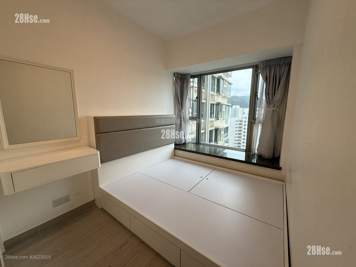 Tseung Kwan O Plaza Sell 2 Bedrooms , 1 Bathroom 414 ft² ( 38.5 m² ) Tseung Kwan O Plaza Sell 2 Bedrooms , 1 Bathroom 414 ft² ( 38.5 m² )