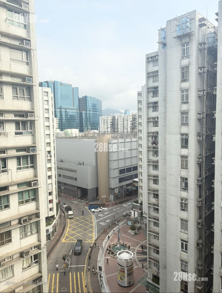 黄埔花园 售盘 3 房 , 2 浴室 729 平方尺 ( 67.7 平方米 )