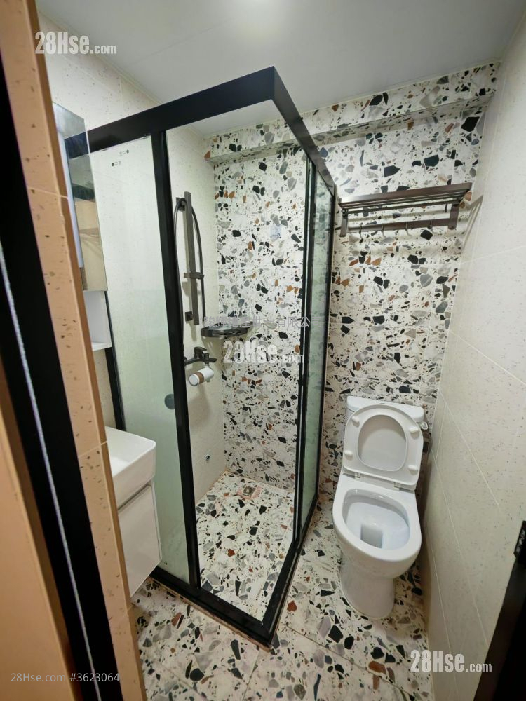 美丽都大厦 租盘 开放式间隔 , 1 浴室 160 平方尺 ( 14.9 平方米 ) 美丽都大厦 租盘 开放式间隔 , 1 浴室 160 平方尺 ( 14.9 平方米 )