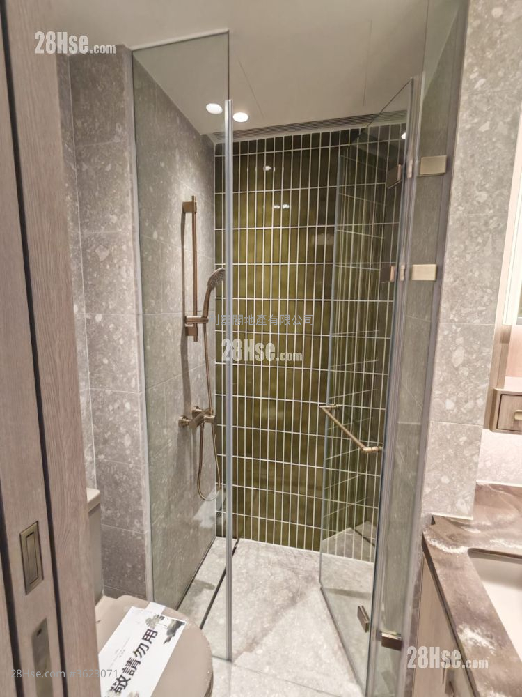 柏蔚森 租盘 2 房 , 1 浴室 383 平方尺 ( 35.6 平方米 ) 柏蔚森 租盘 2 房 , 1 浴室 383 平方尺 ( 35.6 平方米 )