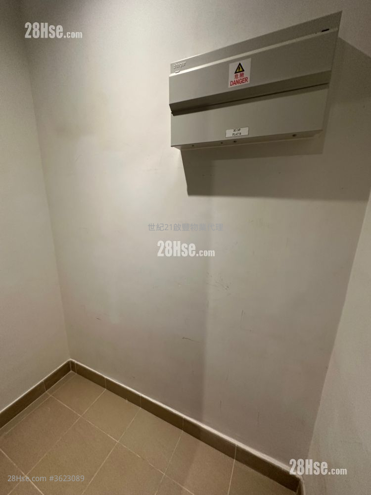 天寰 租盘 2 房 466 平方尺 ( 43.3 平方米 ) 天寰 租盘 2 房 466 平方尺 ( 43.3 平方米 )