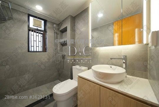 爵悦庭 售盘 3 房 646 平方尺 ( 60.0 平方米 ) 爵悦庭 售盘 3 房 646 平方尺 ( 60.0 平方米 )