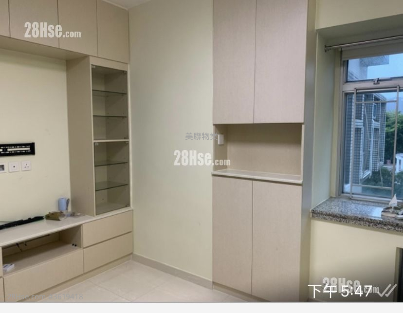 Ma On Shan Centre Rental 2 Bedrooms , 1 Bathroom 381 ft² ( 35.4 m² )