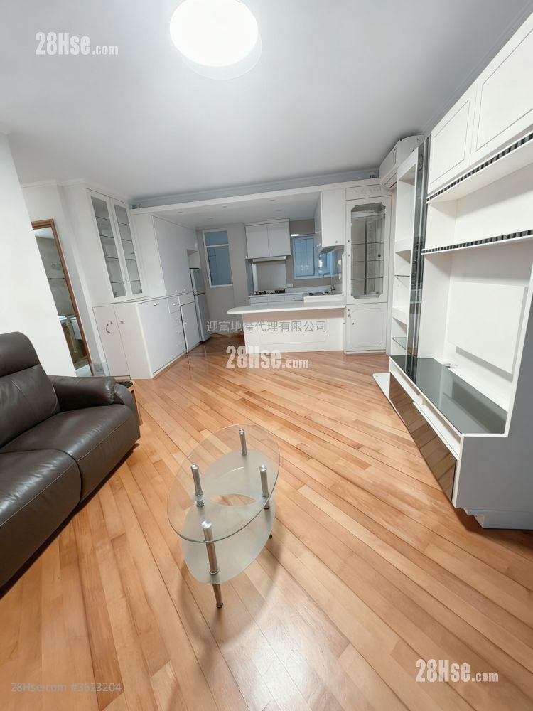 海逸豪园 租盘 2 房 , 1 浴室 560 平方尺 ( 52.0 平方米 ) 海逸豪园 租盘 2 房 , 1 浴室 560 平方尺 ( 52.0 平方米 )