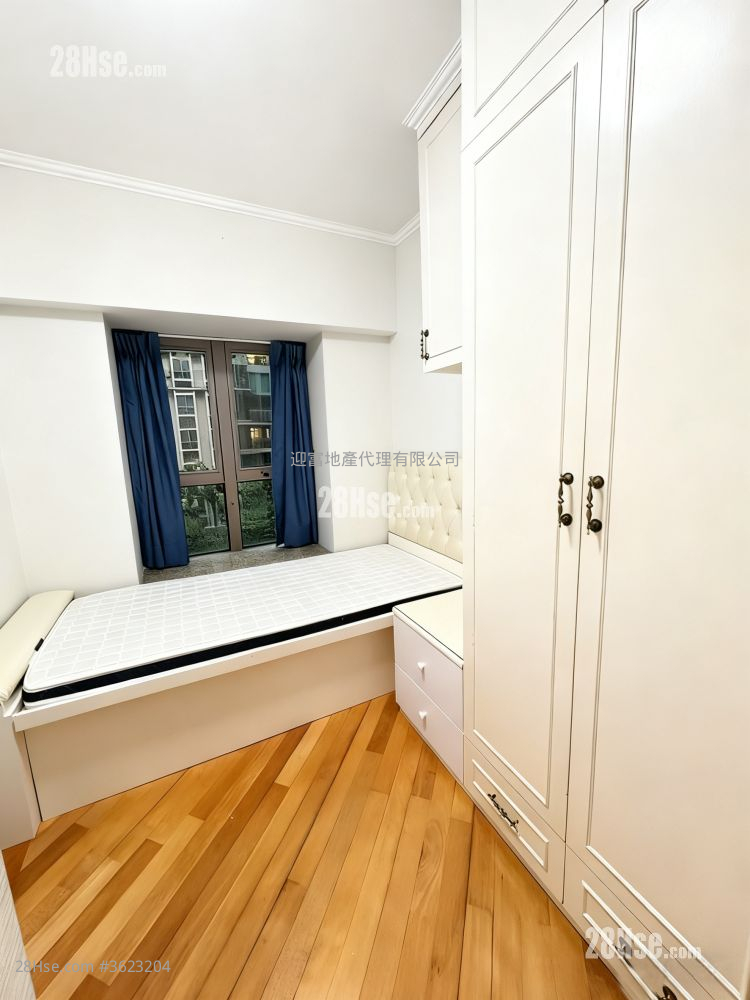 海逸豪园 租盘 2 房 , 1 浴室 560 平方尺 ( 52.0 平方米 ) 海逸豪园 租盘 2 房 , 1 浴室 560 平方尺 ( 52.0 平方米 )