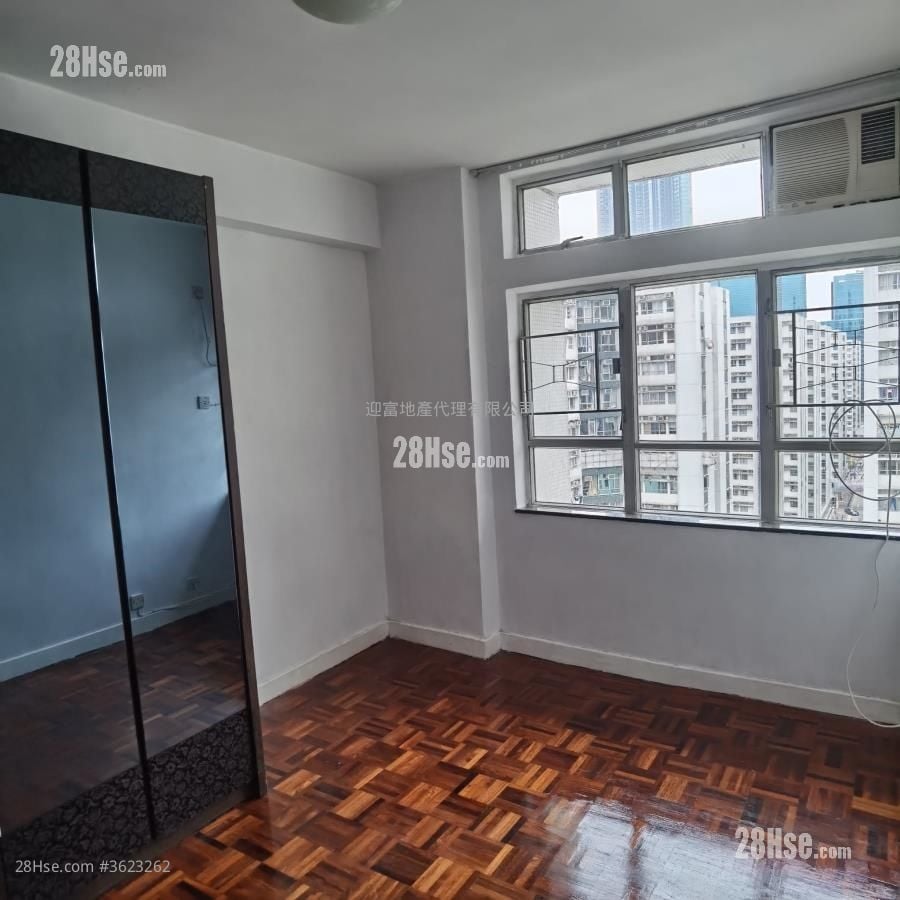 黄埔花园 租盘 4 房 , 2 浴室 749 平方尺 ( 69.6 平方米 ) 黄埔花园 租盘 4 房 , 2 浴室 749 平方尺 ( 69.6 平方米 )