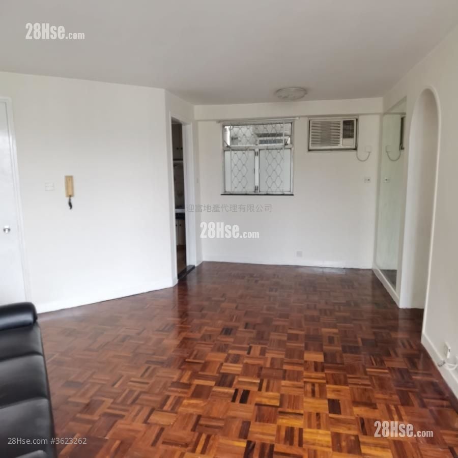 黄埔花园 租盘 4 房 , 2 浴室 749 平方尺 ( 69.6 平方米 ) 黄埔花园 租盘 4 房 , 2 浴室 749 平方尺 ( 69.6 平方米 )