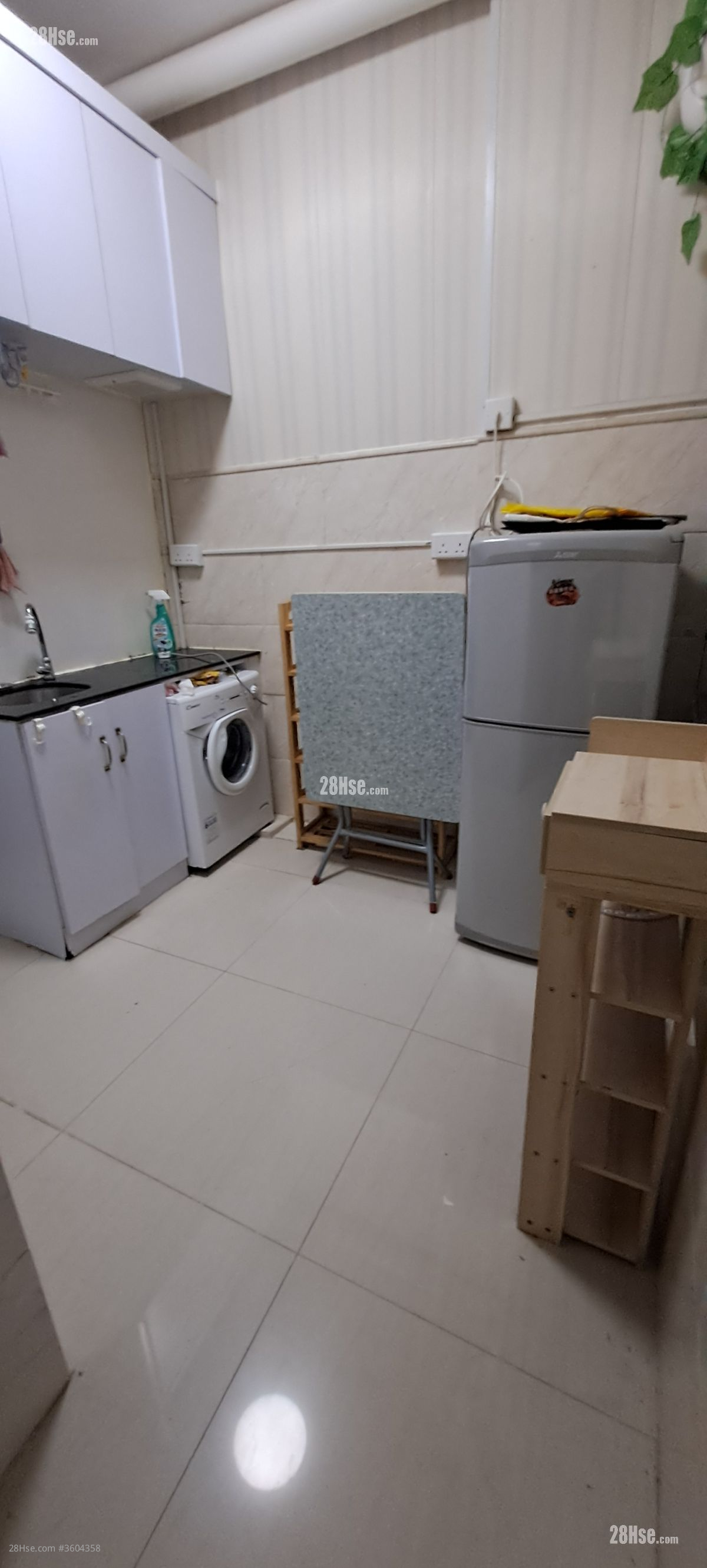 东海大楼 租盘 1 房 , 1 浴室 200 平方尺 ( 18.6 平方米 )