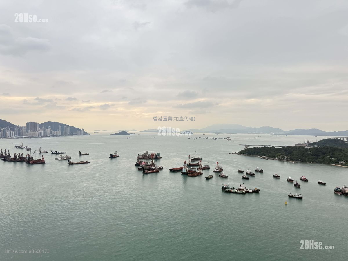 Imperial Cullinan Rental 4 Bedrooms , 2 Bathrooms 1,062 ft² ( 98.7 m² )