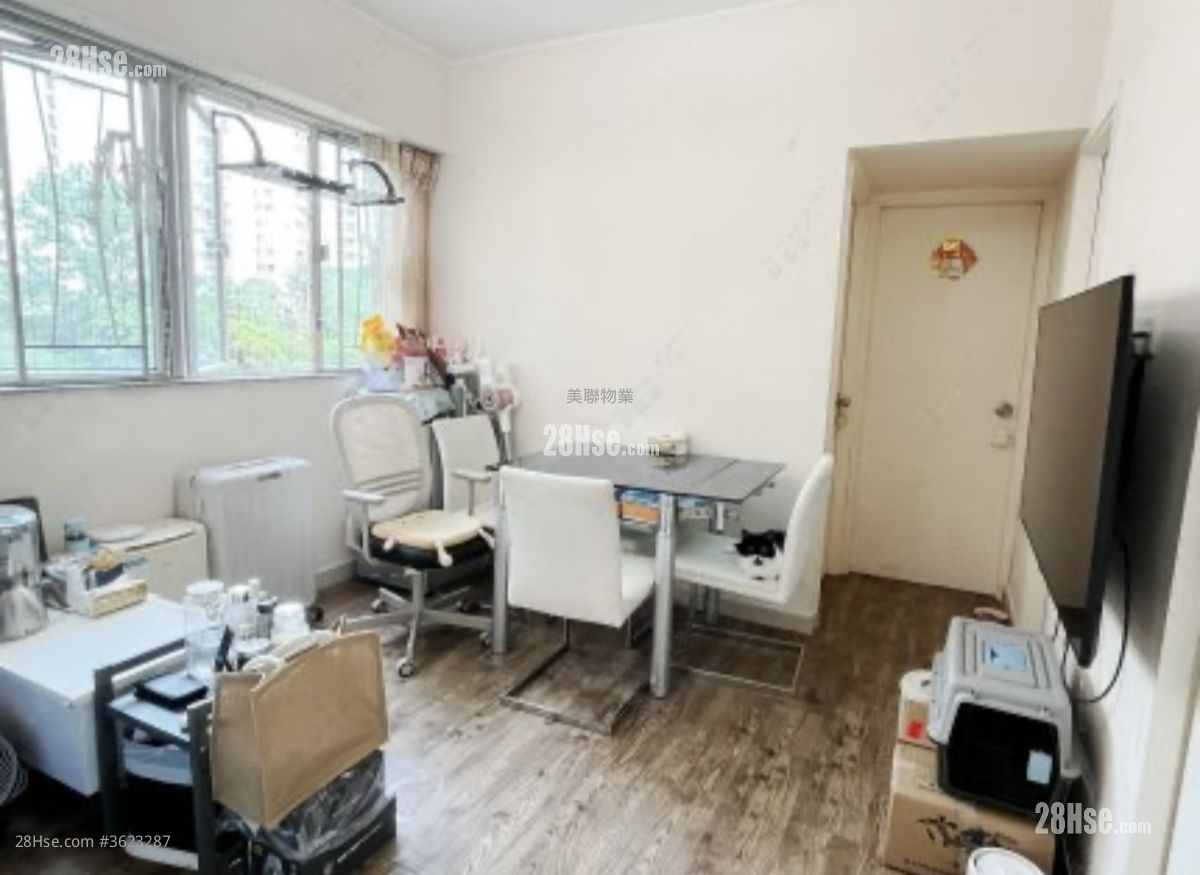 嘉翠园 售盘 2 房 456 平方尺 ( 42.4 平方米 )