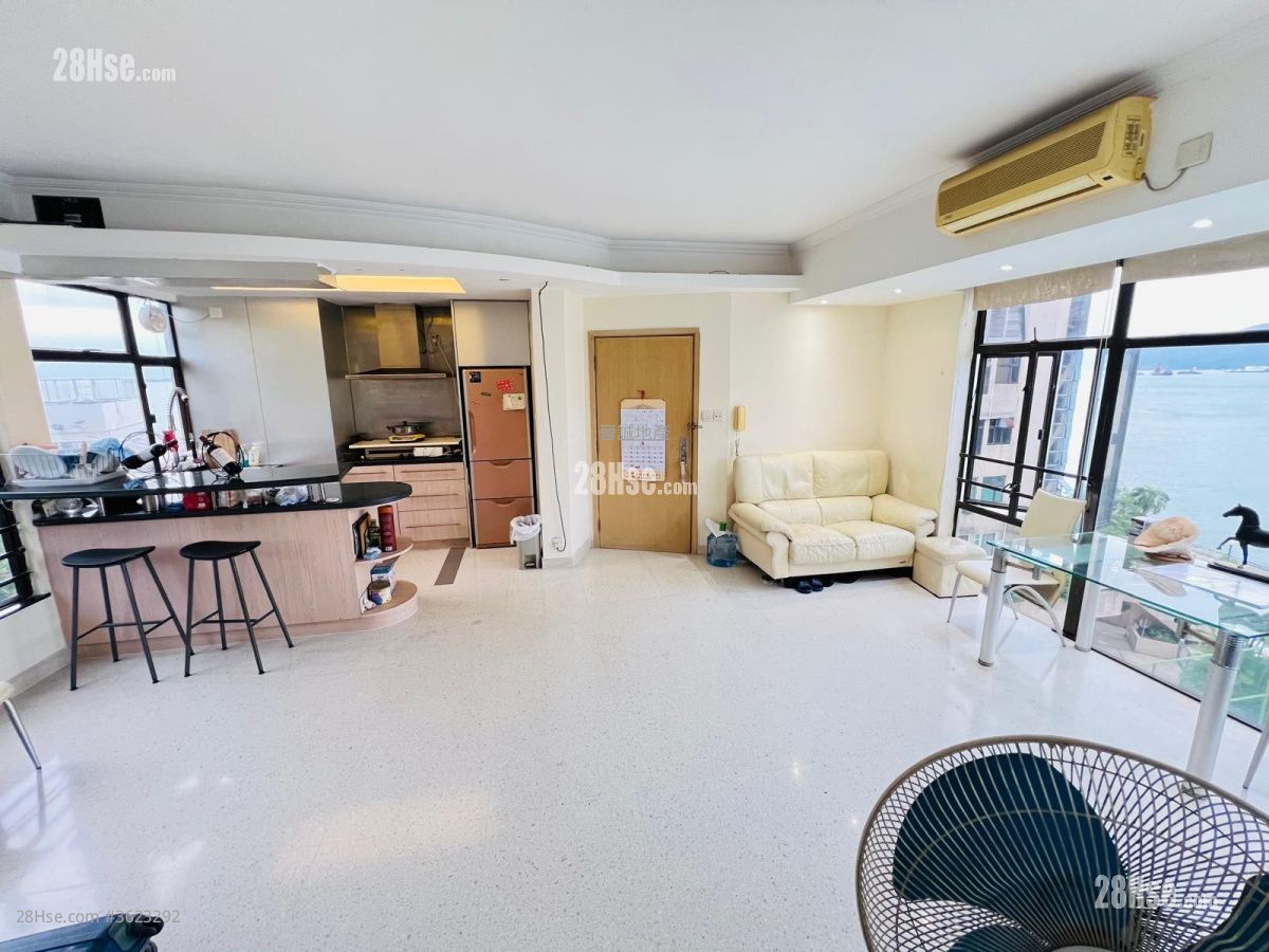 龙珠岛花园 售盘 3 房 , 2 浴室 753 平方尺 ( 70.0 平方米 ) 龙珠岛花园 售盘 3 房 , 2 浴室 753 平方尺 ( 70.0 平方米 )