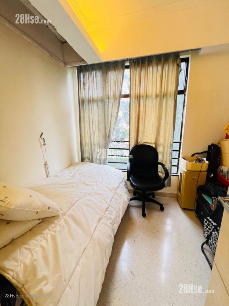 龙珠岛花园 售盘 3 房 , 2 浴室 753 平方尺 ( 70.0 平方米 ) 龙珠岛花园 售盘 3 房 , 2 浴室 753 平方尺 ( 70.0 平方米 )