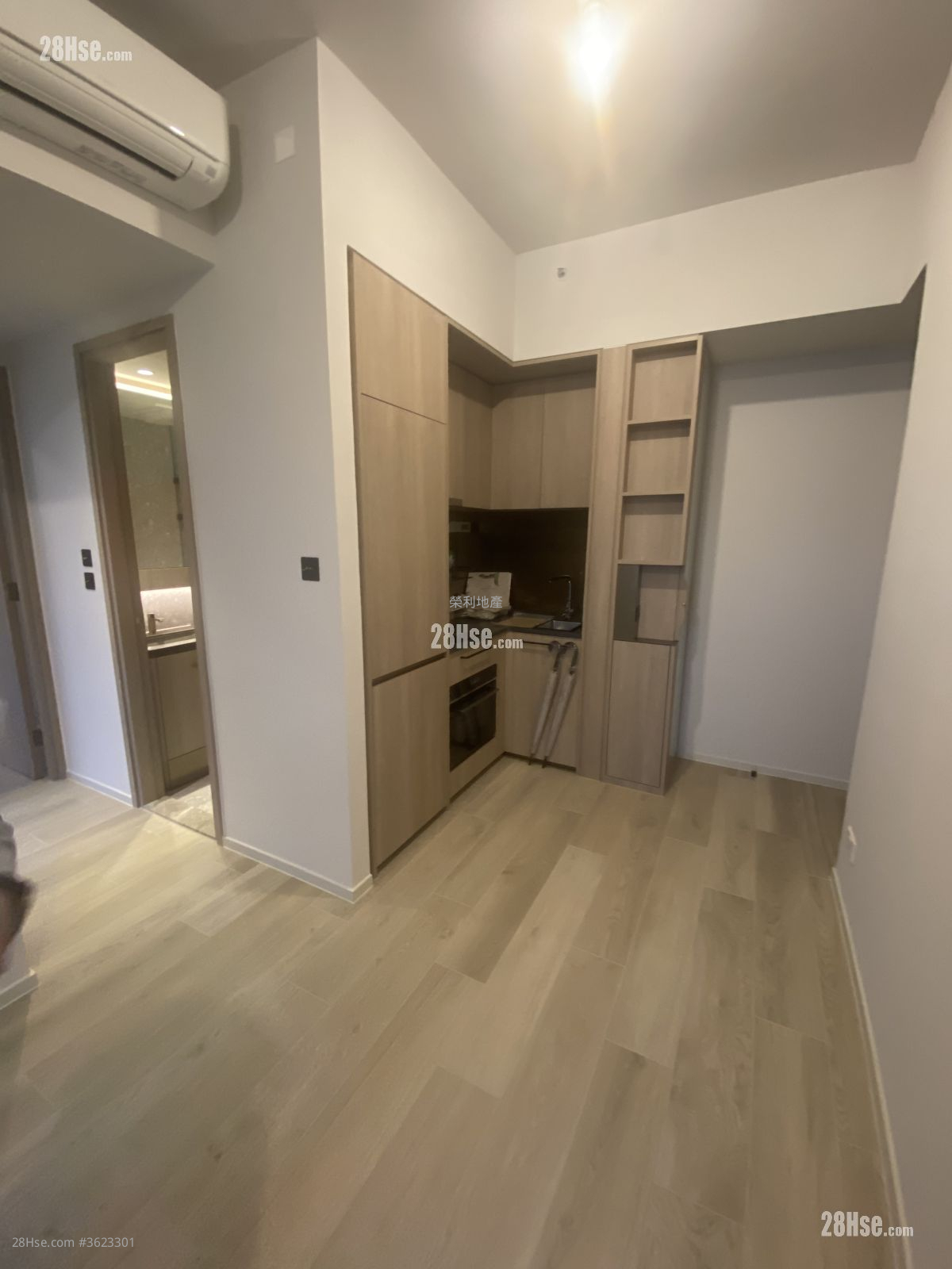 柏蔚森 租盘 2 房 , 1 浴室 395 平方尺 ( 36.7 平方米 ) 柏蔚森 租盘 2 房 , 1 浴室 395 平方尺 ( 36.7 平方米 )