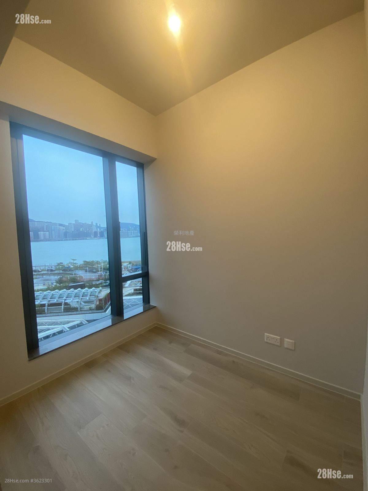 柏蔚森 租盘 2 房 , 1 浴室 395 平方尺 ( 36.7 平方米 ) 柏蔚森 租盘 2 房 , 1 浴室 395 平方尺 ( 36.7 平方米 )