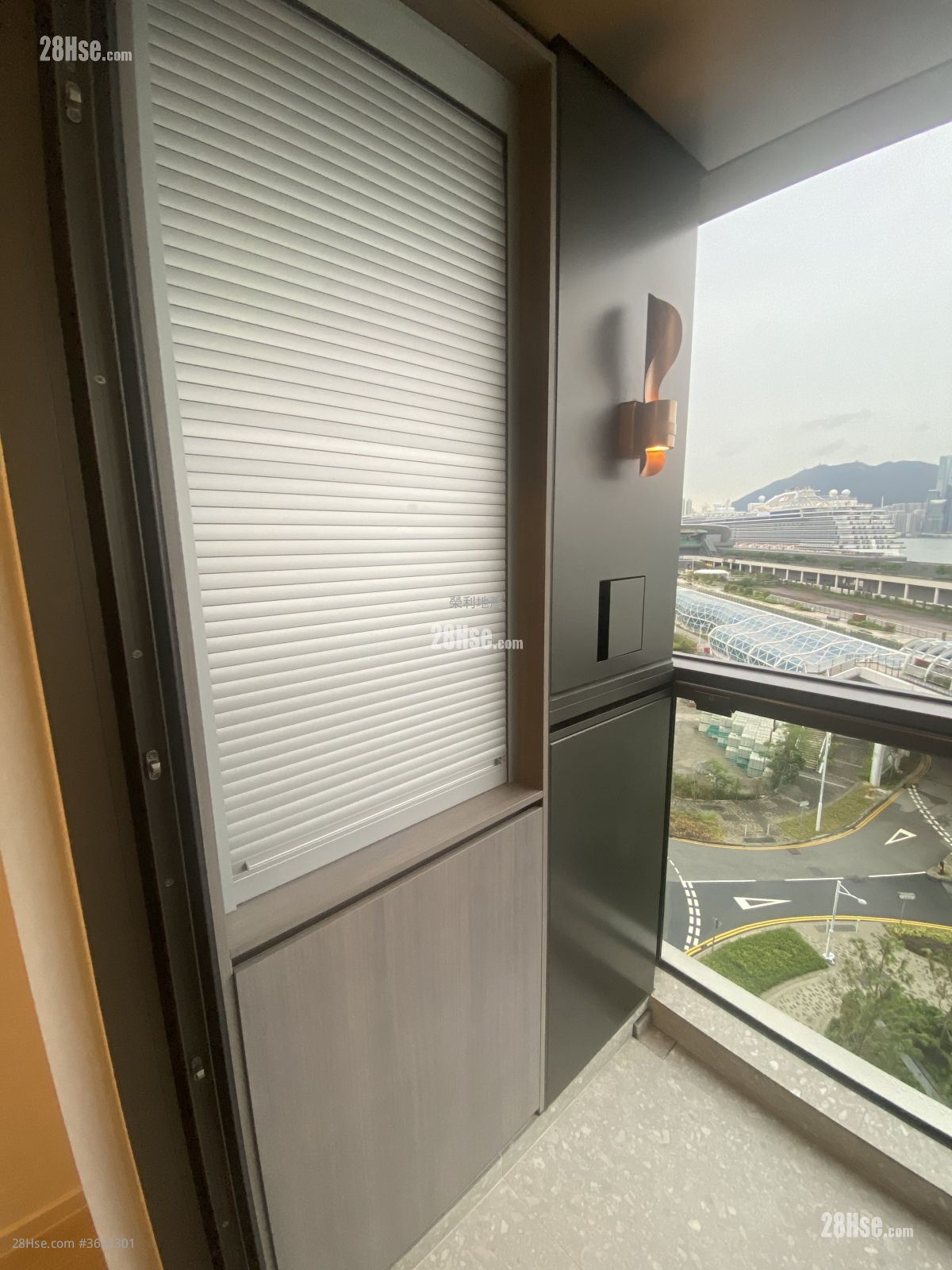 柏蔚森 租盘 2 房 , 1 浴室 395 平方尺 ( 36.7 平方米 ) 柏蔚森 租盘 2 房 , 1 浴室 395 平方尺 ( 36.7 平方米 )