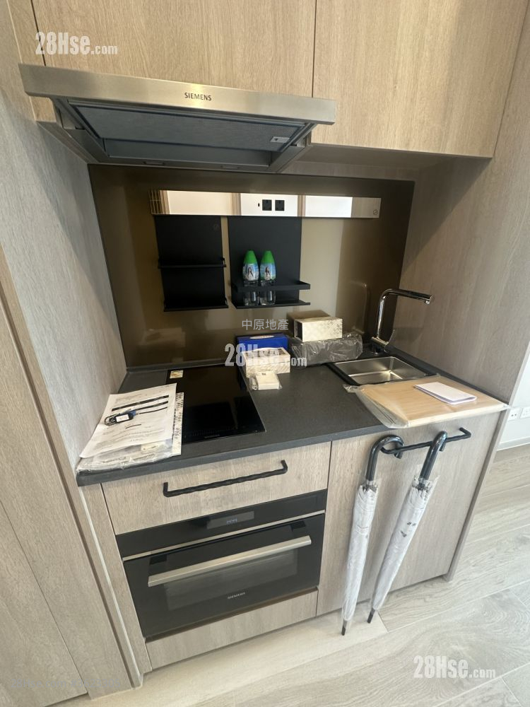 柏蔚森 租盘 1 房 , 1 浴室 260 平方尺 ( 24.2 平方米 ) 柏蔚森 租盘 1 房 , 1 浴室 260 平方尺 ( 24.2 平方米 )