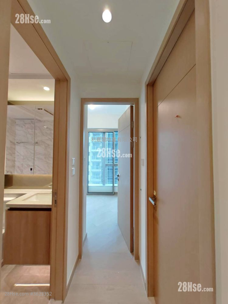 柏珑 售盘 2 房 , 1 浴室 513 平方尺 ( 47.7 平方米 ) 柏珑 售盘 2 房 , 1 浴室 513 平方尺 ( 47.7 平方米 )