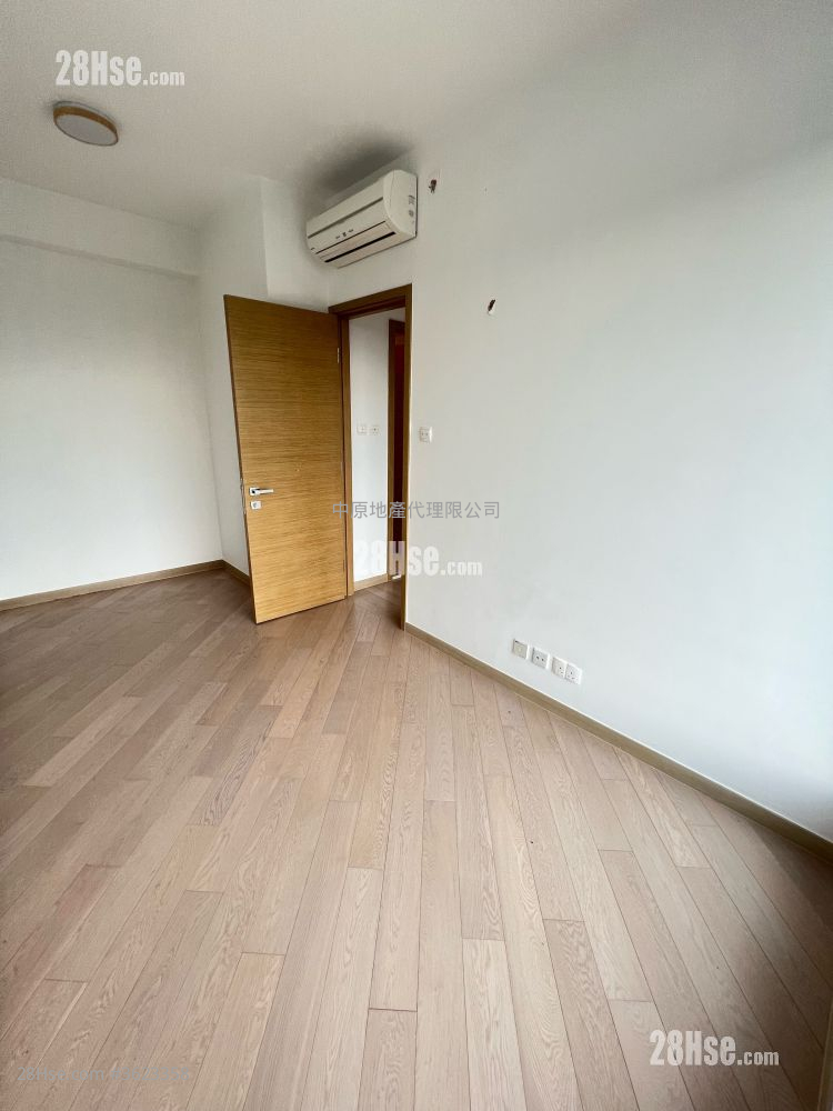 峻峦 售盘 2 房 , 1 浴室 583 平方尺 ( 54.2 平方米 ) 峻峦 售盘 2 房 , 1 浴室 583 平方尺 ( 54.2 平方米 )