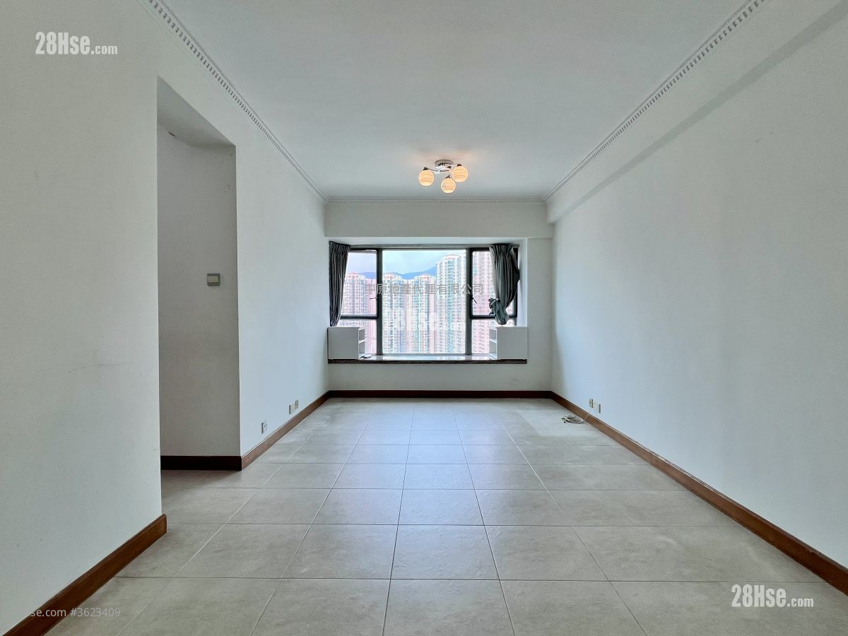 Tierra Verde Sell 3 Bedrooms 670 ft² ( 62.2 m² ) Tierra Verde Sell 3 Bedrooms 670 ft² ( 62.2 m² )