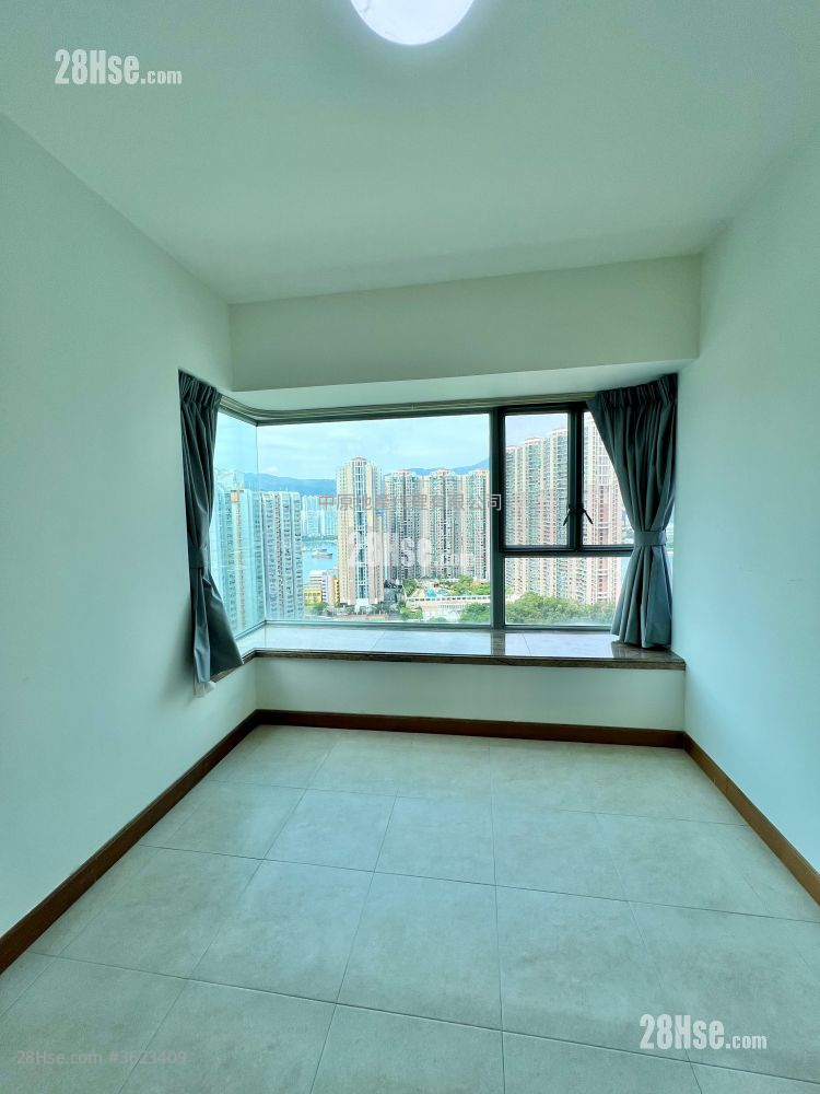 Tierra Verde Sell 3 Bedrooms 670 ft² ( 62.2 m² ) Tierra Verde Sell 3 Bedrooms 670 ft² ( 62.2 m² )