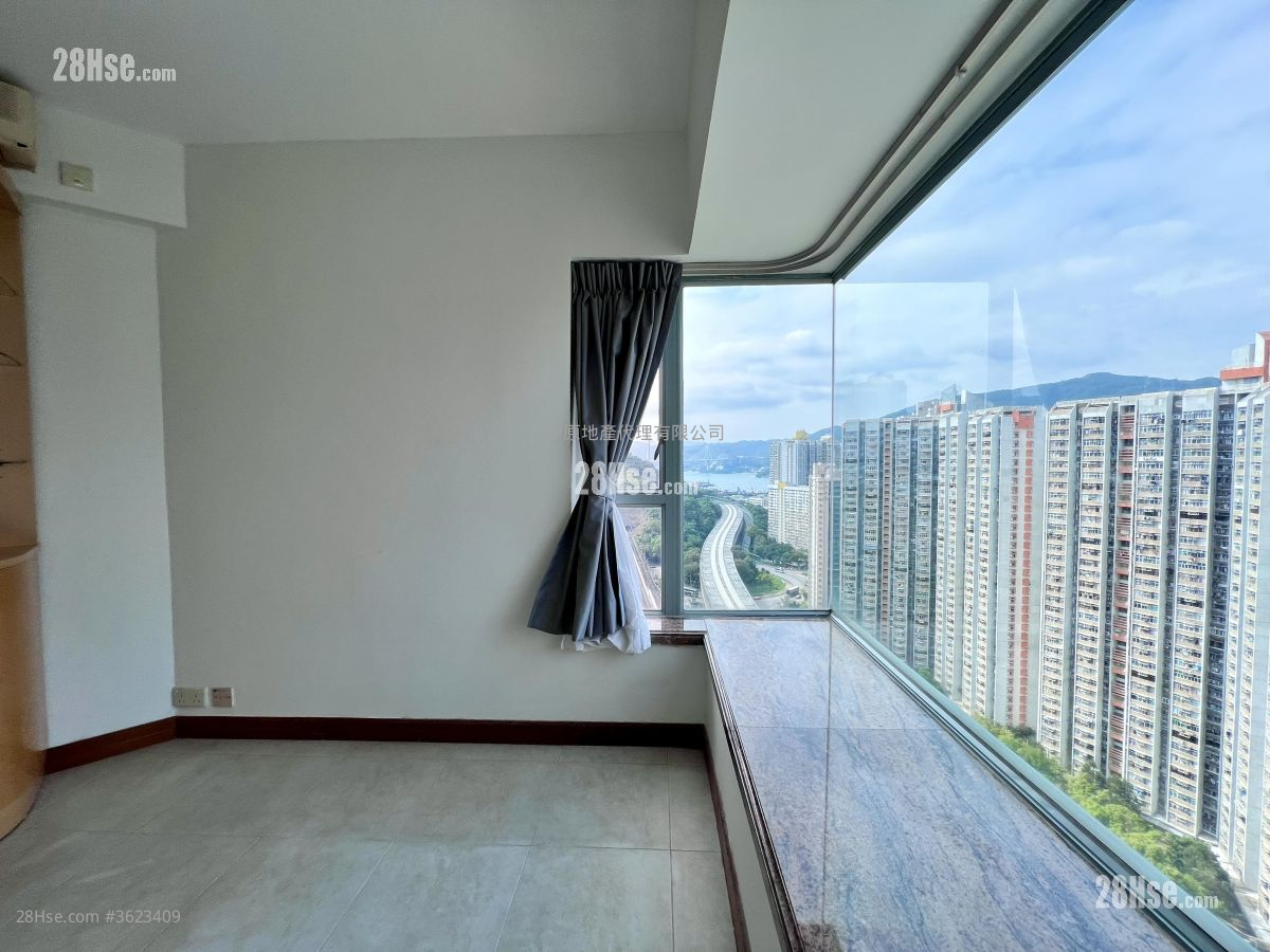 Tierra Verde Sell 3 Bedrooms 670 ft² ( 62.2 m² ) Tierra Verde Sell 3 Bedrooms 670 ft² ( 62.2 m² )