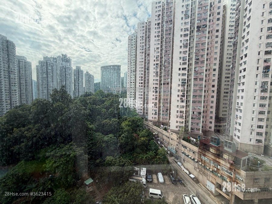 荃景花园 售盘 2 房 , 1 浴室 362 平方尺 ( 33.6 平方米 ) 荃景花园 售盘 2 房 , 1 浴室 362 平方尺 ( 33.6 平方米 )