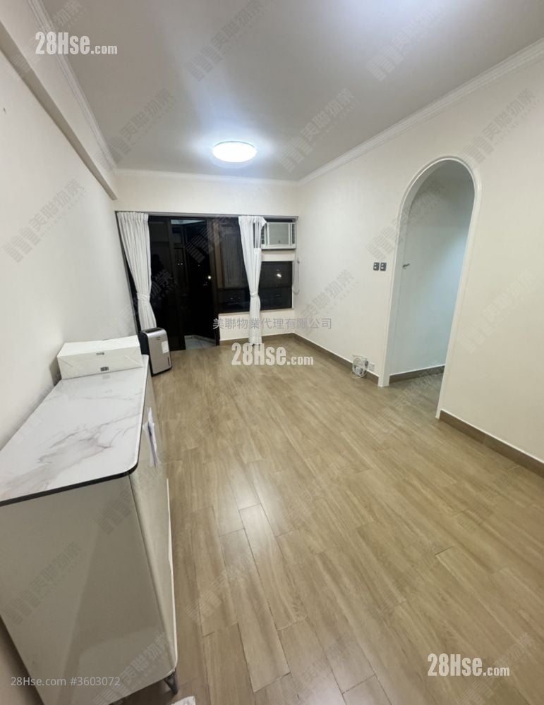 Shatin Plaza Rental 2 Bedrooms , 1 Bathroom 612 ft² ( 56.9 m² )