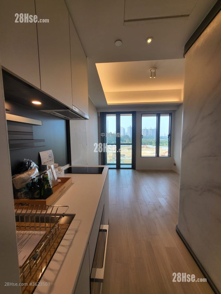 One Innovale Sell Studio , 1 Bathroom 209 ft² ( 19.4 m² ) One Innovale Sell Studio , 1 Bathroom 209 ft² ( 19.4 m² )