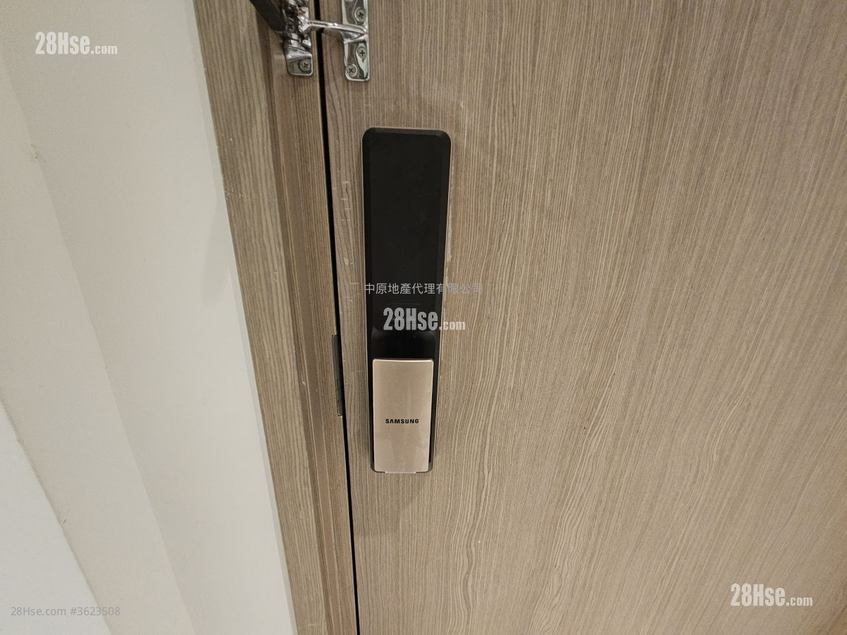 弦雅 售盘 开放式间隔 , 1 浴室 212 平方尺 ( 19.7 平方米 ) 弦雅 售盘 开放式间隔 , 1 浴室 212 平方尺 ( 19.7 平方米 )